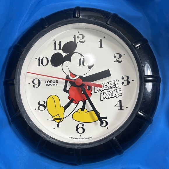 Rare Vintage Mickey Mouse Backpack Duffle Bag With Clock Blue Works! - Picture 3 of 9